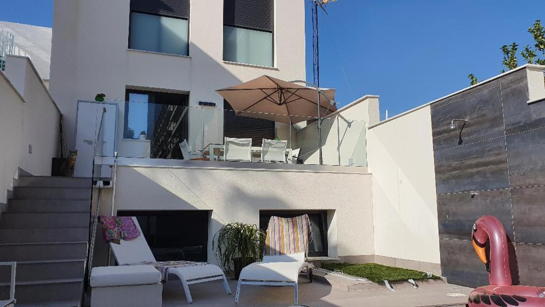 Chalet Con Piscina Privada En La Urb. De Puerto Rey Los Amarguillos Extérieur photo